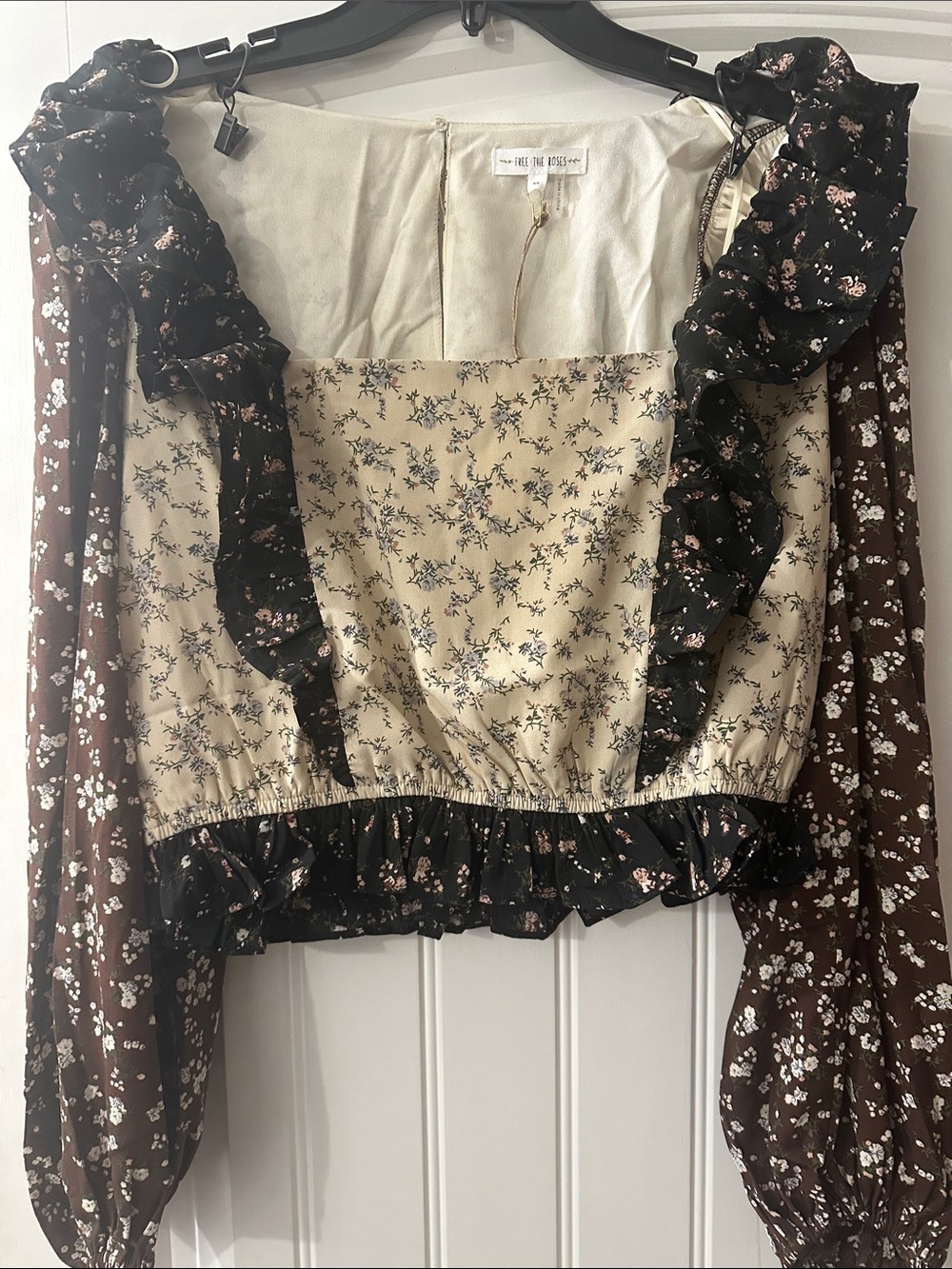 Free the Roses BoHo Floral Ruffle Cropped Blouse - Cream & Brown